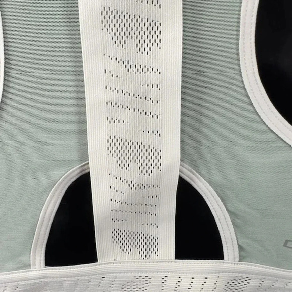 NEW Nike Dri-FIT Swoosh UltraBreathe Sports Bra Scoop Neck Green Gray Womens M - Picture 5 of 8